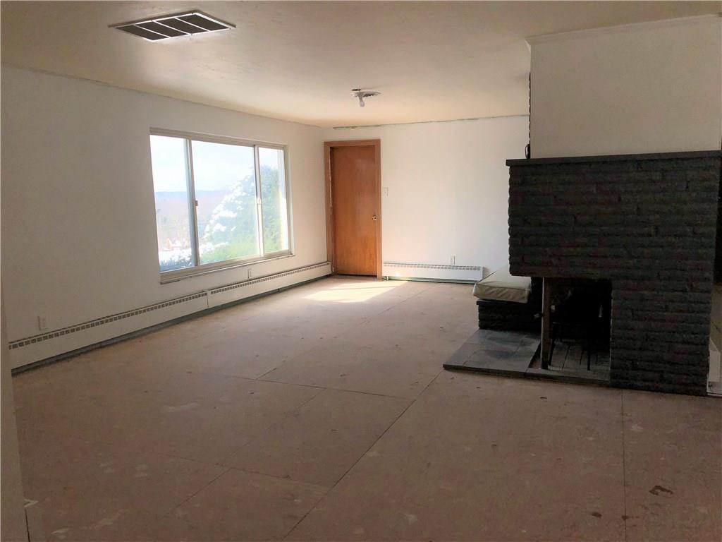 108 Mcclelland Drive Rochester, PA 15074 - Photo 14 of 25 Gallery Image 14