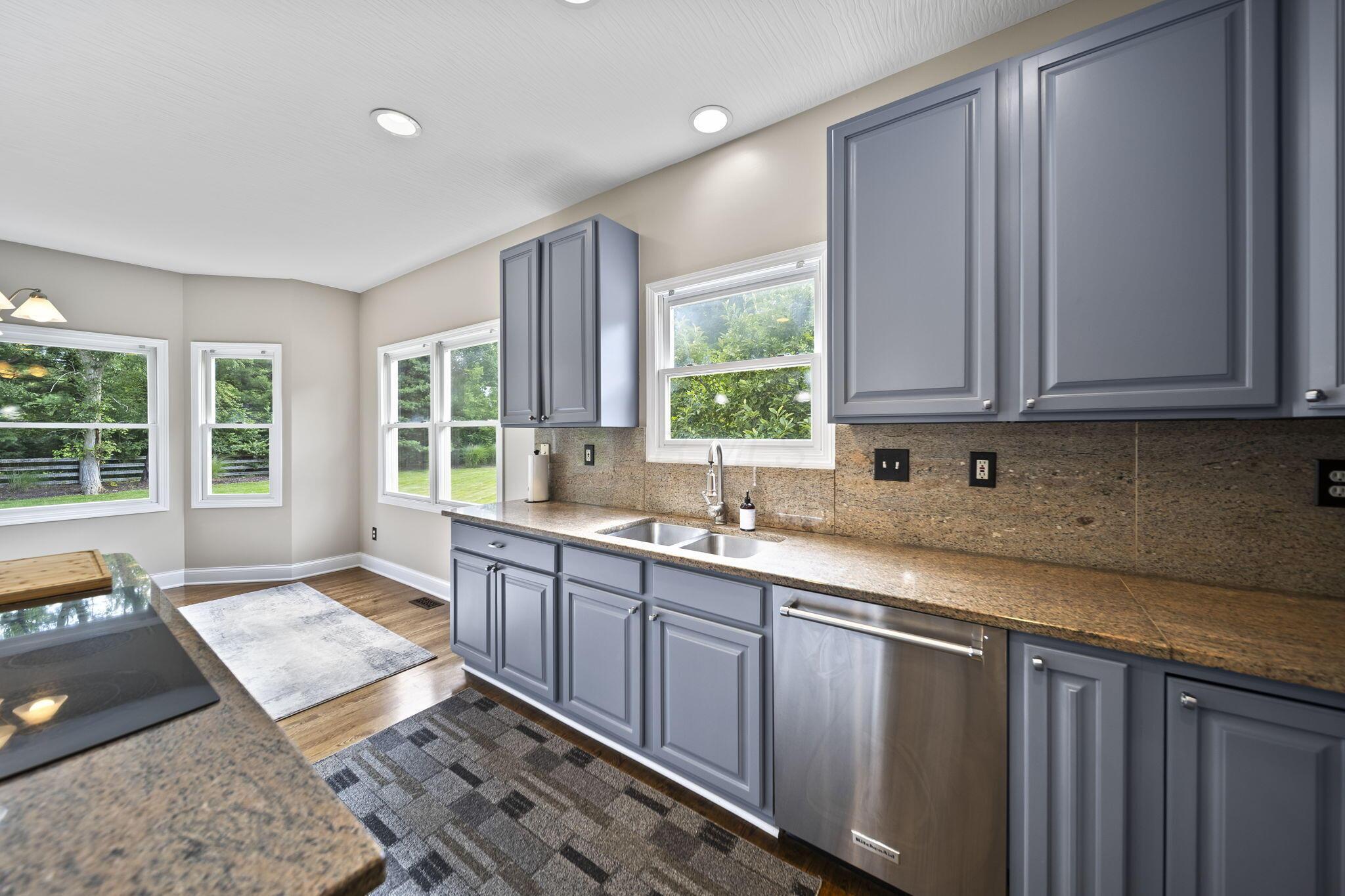 2679 Red Robin Way Delaware, OH 43015 - Photo 11 of 119 11