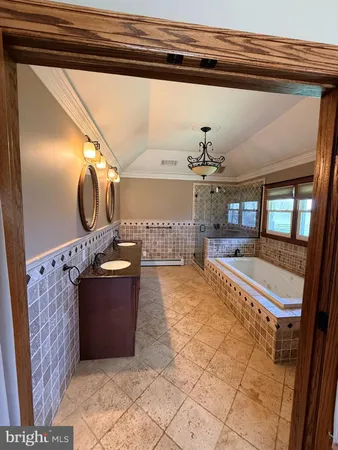 $3,000 | 2360 Monmouth Road, Jobstown, NJ 08041