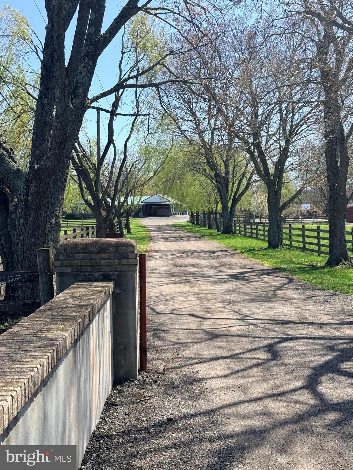 2360 Monmouth Road Jobstown, NJ 08041 - Photo 3 of 63 entry driveway
