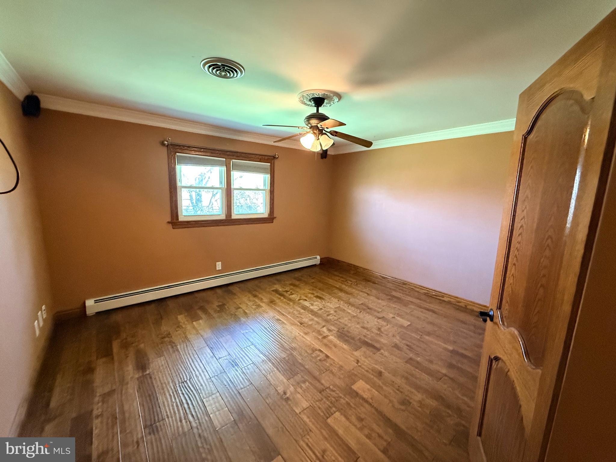 2360 Monmouth Road Jobstown, NJ 08041 - Photo 30 of 63 2nd bedroom