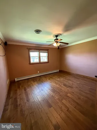$3,000 | 2360 Monmouth Road, Jobstown, NJ 08041