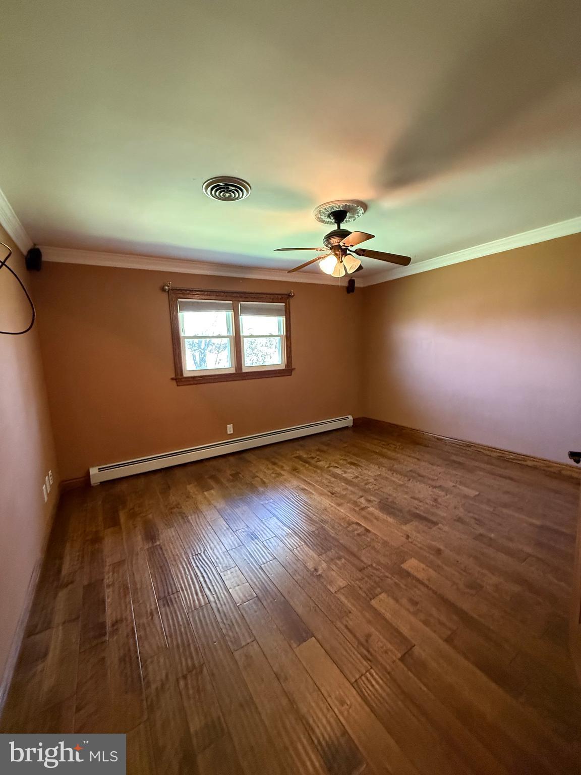 2360 Monmouth Road Jobstown, NJ 08041 - Photo 31 of 63 2nd bedroom