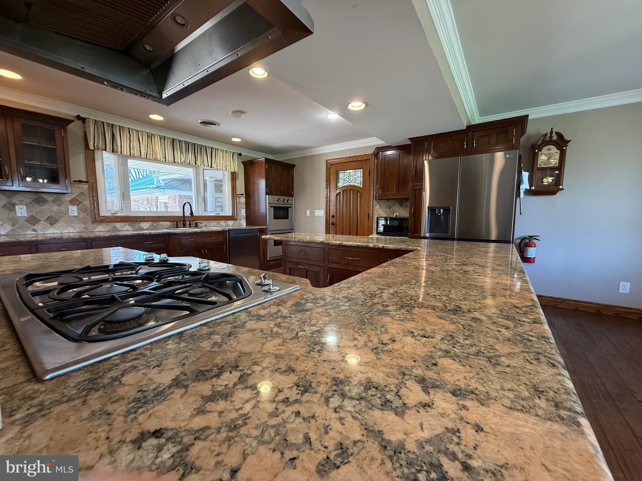 2360 Monmouth Road Jobstown, NJ 08041 - Photo 8 of 63 Granite top