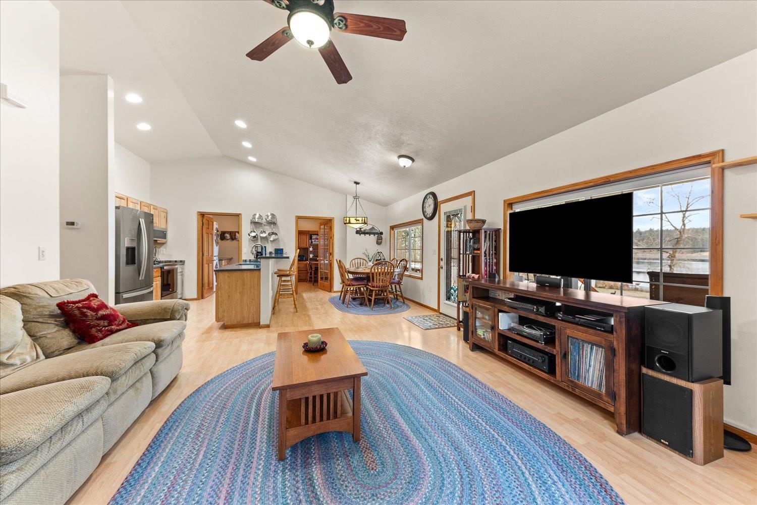 42324 North Sylvan Road Elk, WA 99009 - Photo 11 of 44