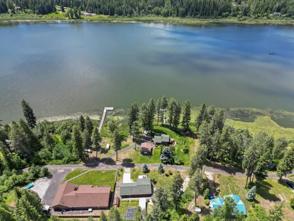 $500,000 | 42324 North Sylvan Road, Elk, WA 99009