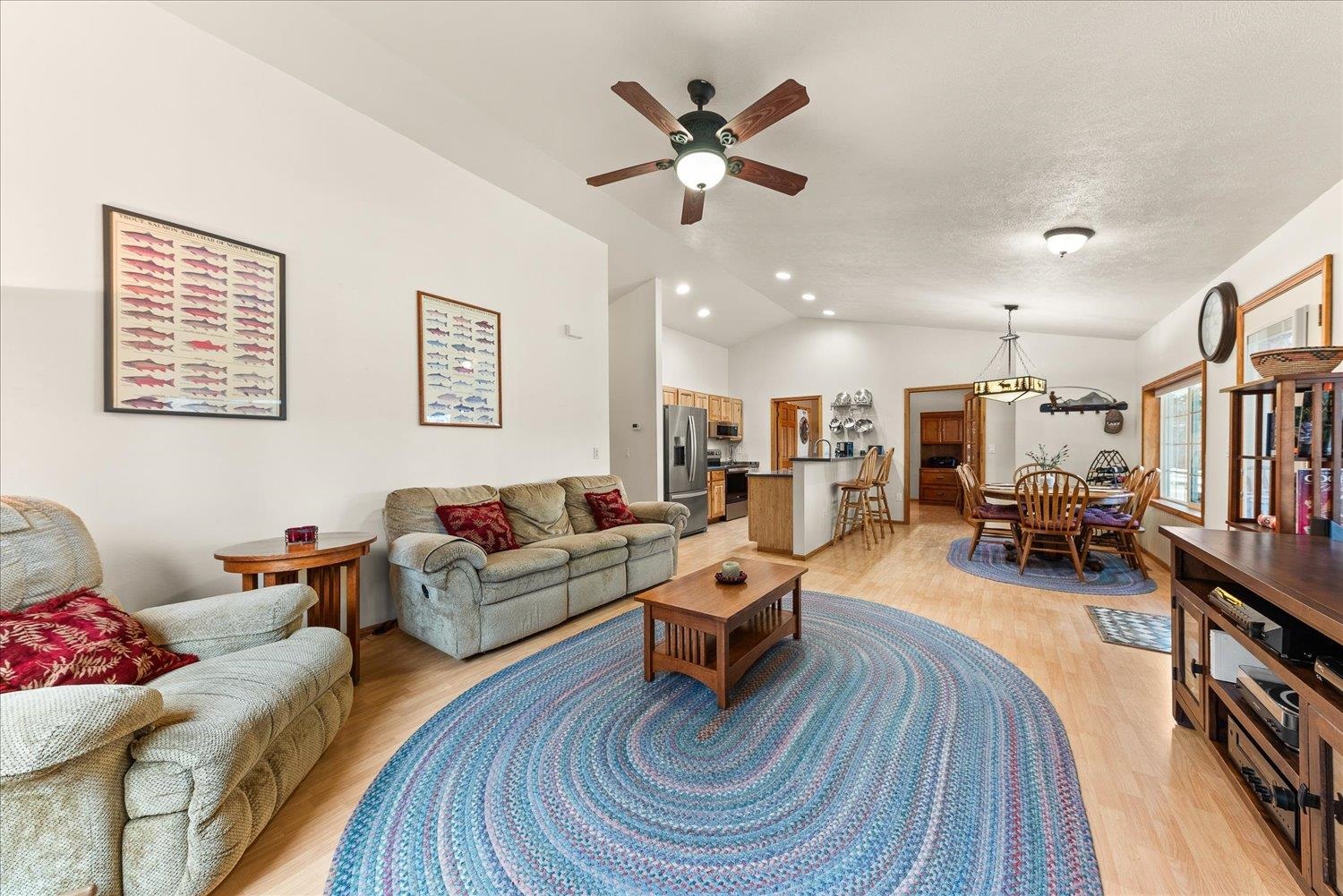 42324 North Sylvan Road Elk, WA 99009 - Photo 10 of 44