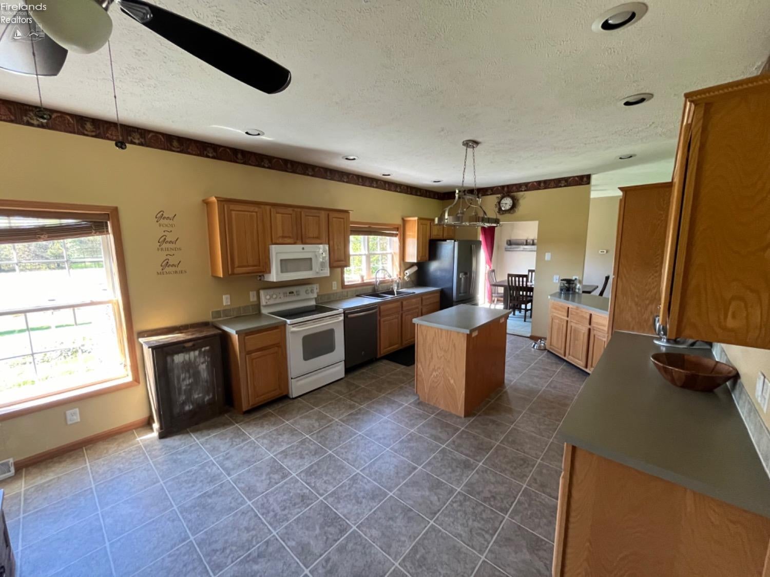 501 Peru Center Road Willard, OH 44890 - Photo 7 of 45 Gallery Image 7