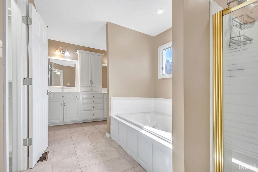 5376 South Fairfax Road Bloomington, IN 47401 - Photo 16 of 36 Gallery Image 16