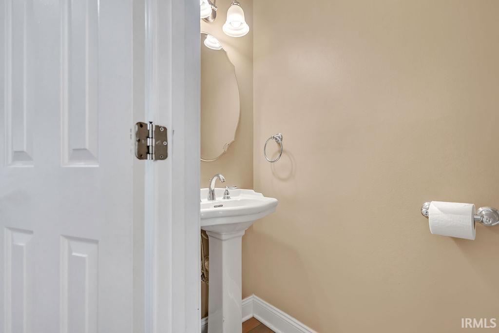 5376 South Fairfax Road Bloomington, IN 47401 - Photo 33 of 36 Gallery Image 33