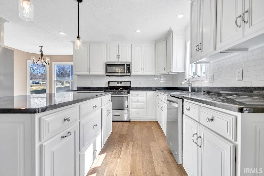 5376 South Fairfax Road Bloomington, IN 47401 - Photo 10 of 36 Gallery Image 10