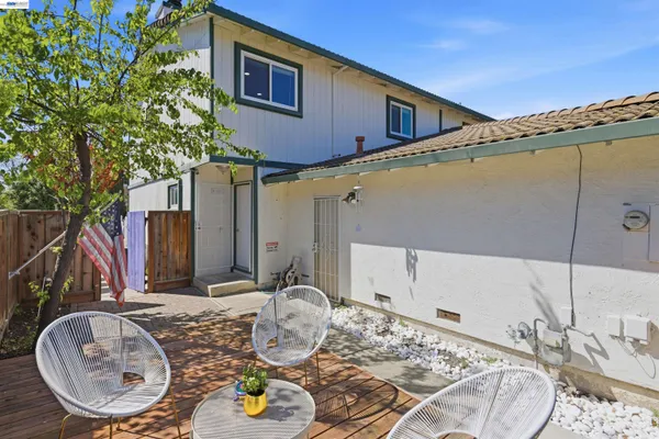 $1,150,000 | 8318 Mulberry Place, Dublin, CA 94568