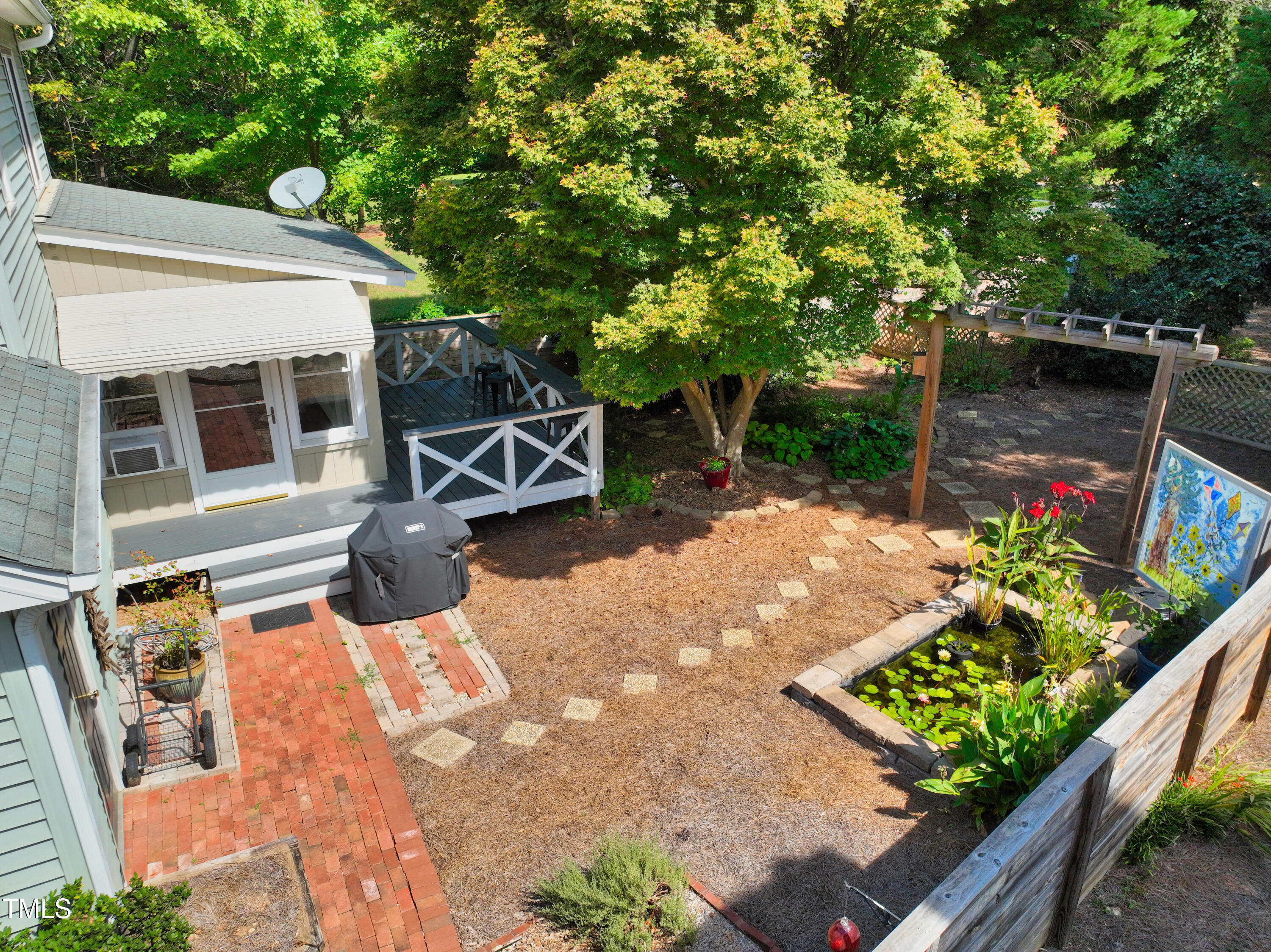 806 Temple Street Raleigh, NC 27609 - Photo 3 of 33 DJI_0524