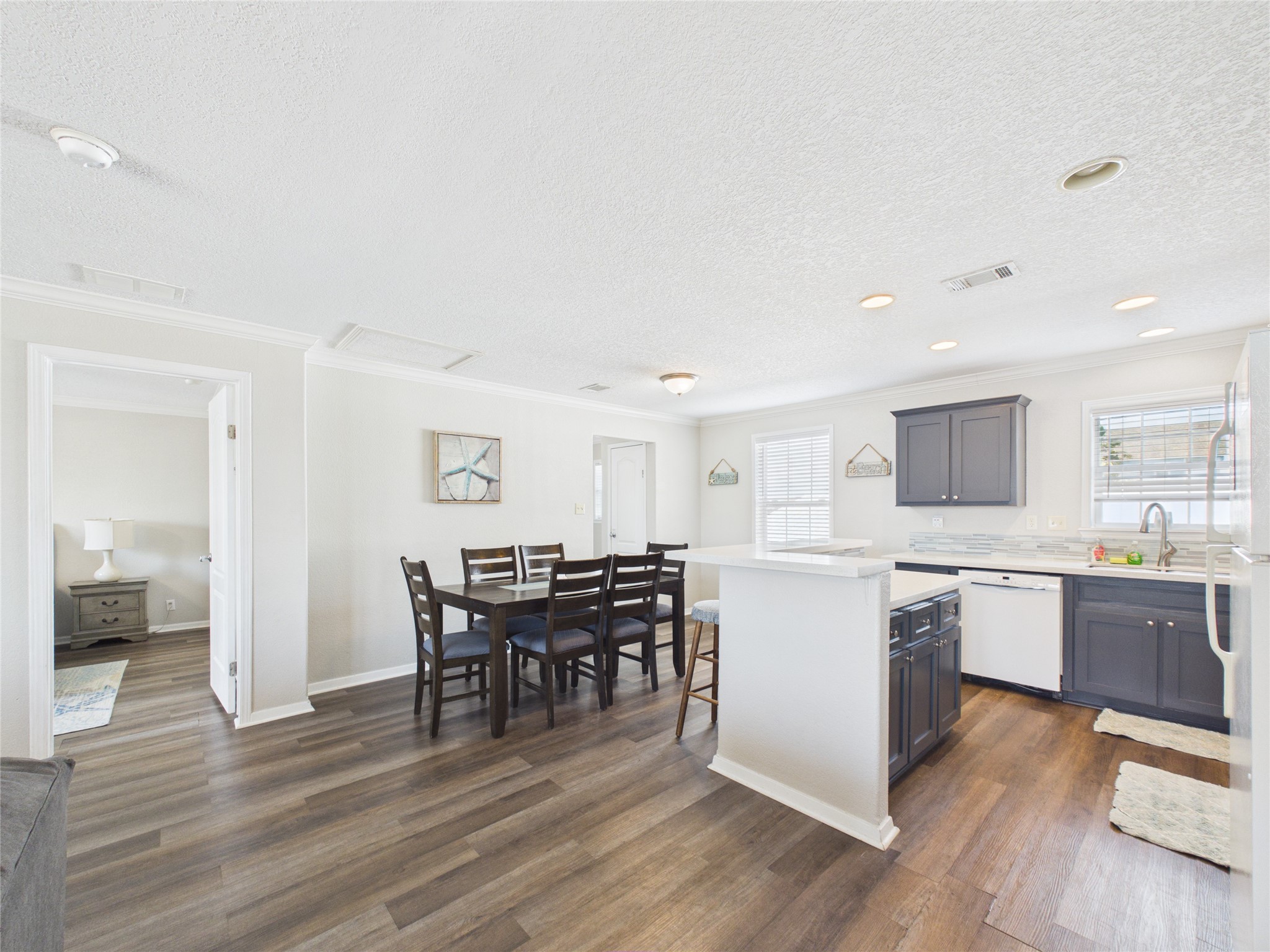 905 Meynig Drive Crystal Beach, TX 77650 - Photo 13 of 50