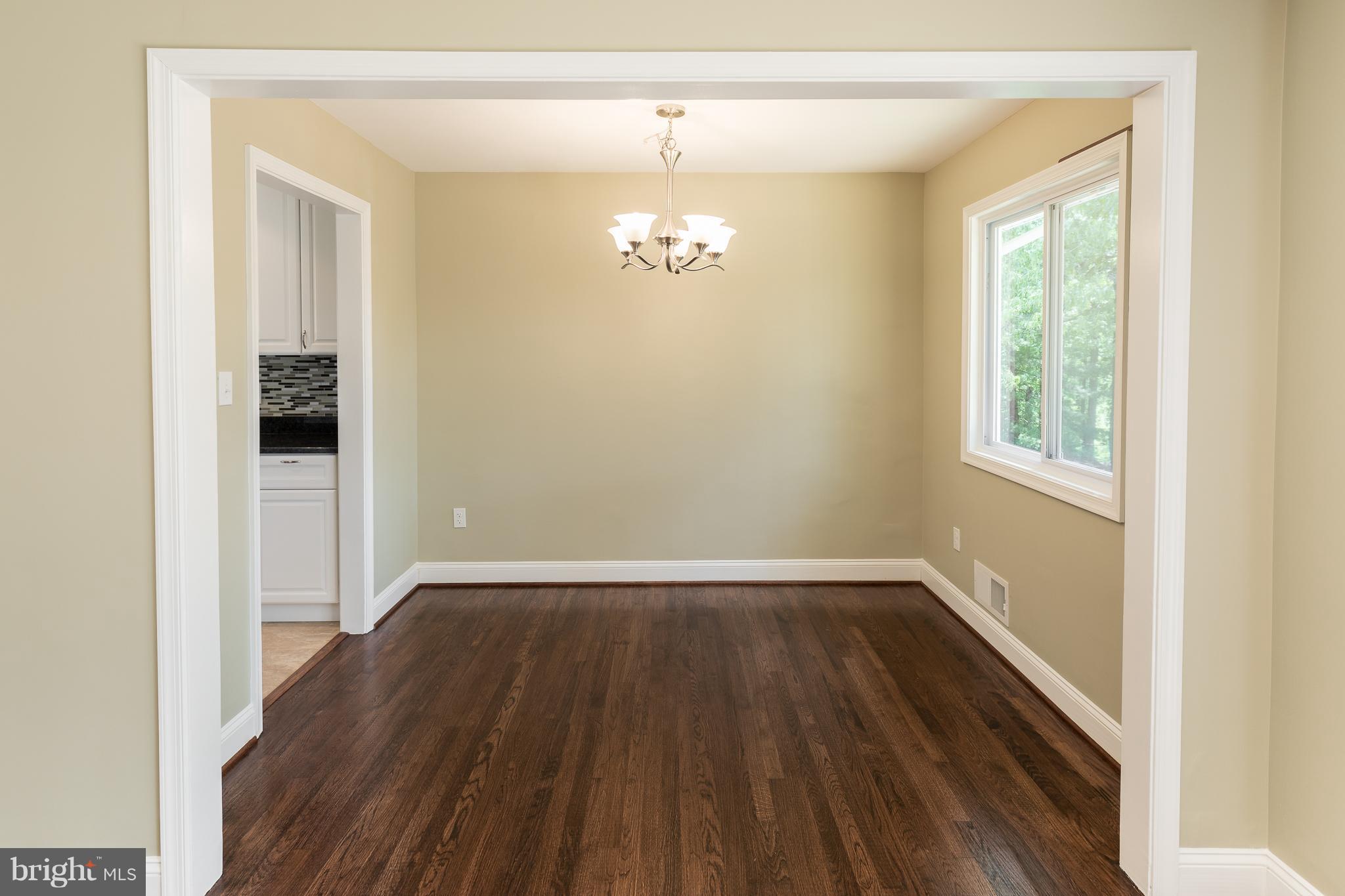 4307 Havelock Road Lanham, MD 20706 - Photo 7 of 29 Dining Room