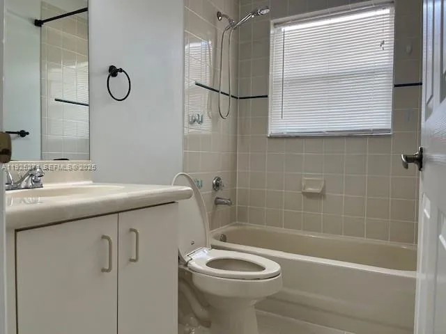 $3,900 | 2473 Northwest 191st Avenue, Pembroke Pines, FL 33029