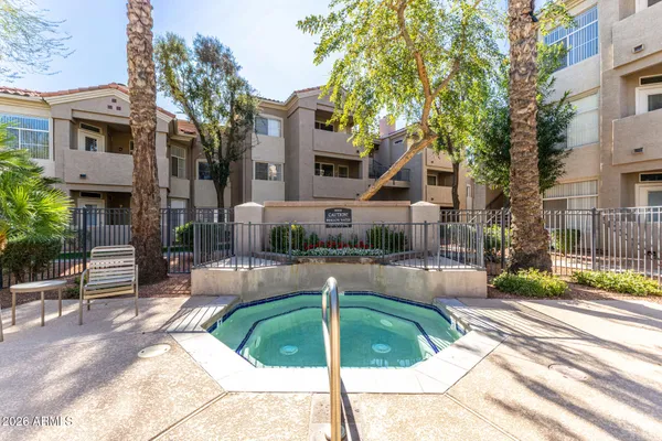 $269,900 | 3830 East Lakewood Parkway East, Unit 3079, Phoenix, AZ 85048