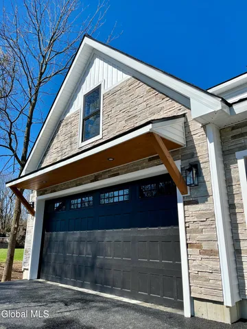 $599,900 | 218 Consaul Road, Colonie, NY 12205