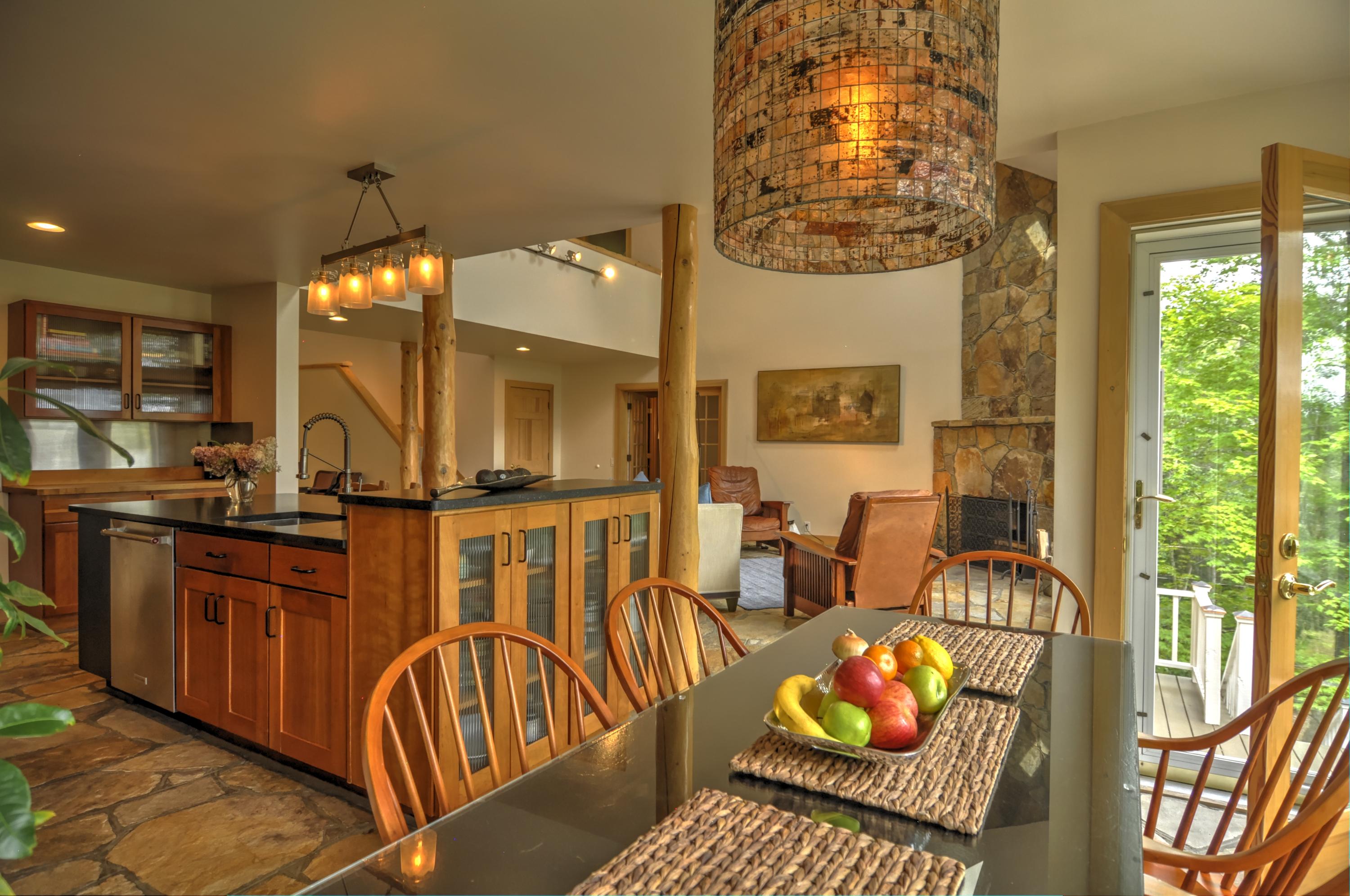 94 Meadow Cove Road East Boothbay, ME 04544 - Photo 11 of 34 12Dining 2