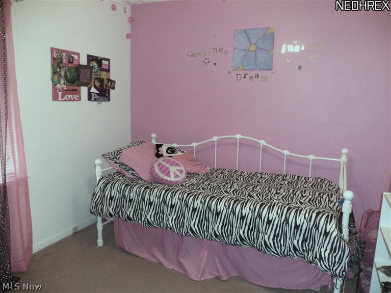 3022 Snow Road Cleveland, OH 44134 - Photo 12 of 22 Down Suite Bedroom 3