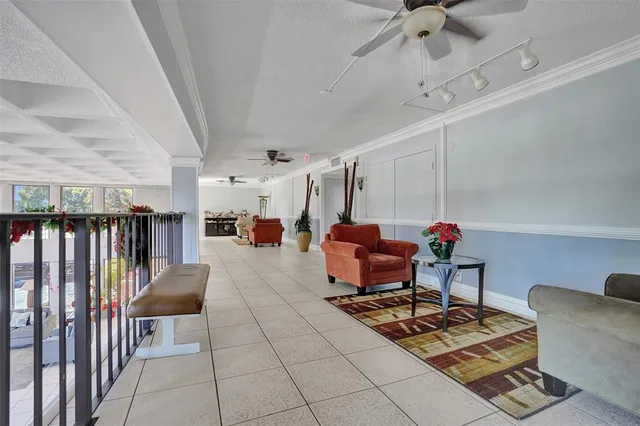 $157,000 | 9273 Southwest 8th Street, Unit 117, Boca Raton, FL 33428