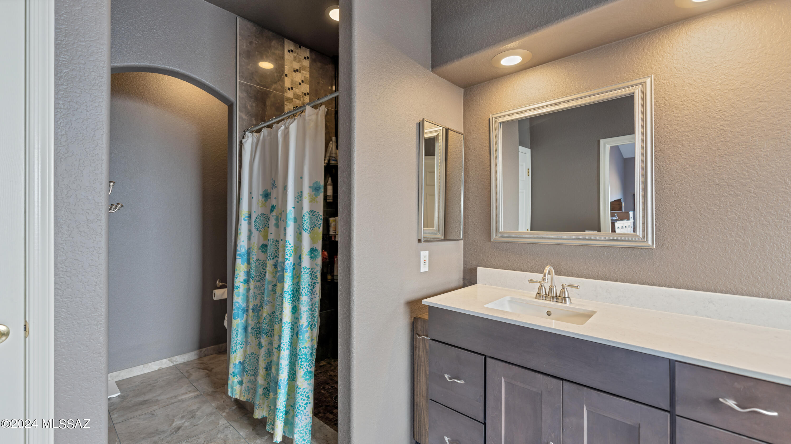 662 Bridal Veil Falls Road Tucson, AZ 85755 - Photo 24 of 40