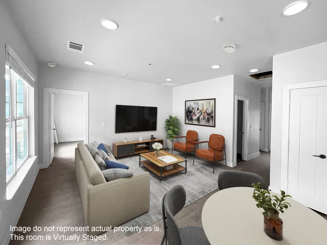 $1,995 | 2400-562 Montgomery Park Boulevard, Conroe, TX 77304