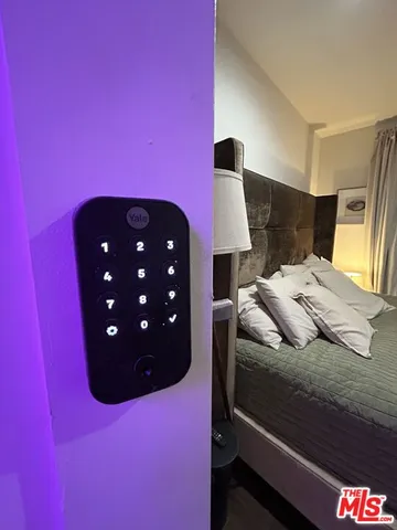 $5,750 | North Vista Street, Los Angeles, CA 90036