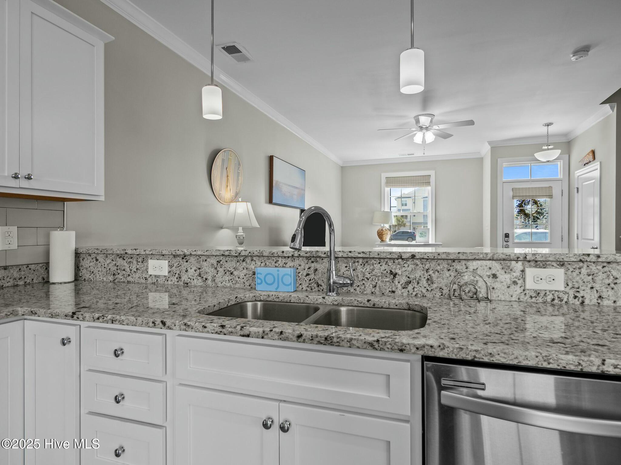 2800 West Fort Macon Road, Unit 56 Atlantic Beach, NC 28512 - Photo 12 of 49 Kitchen 2