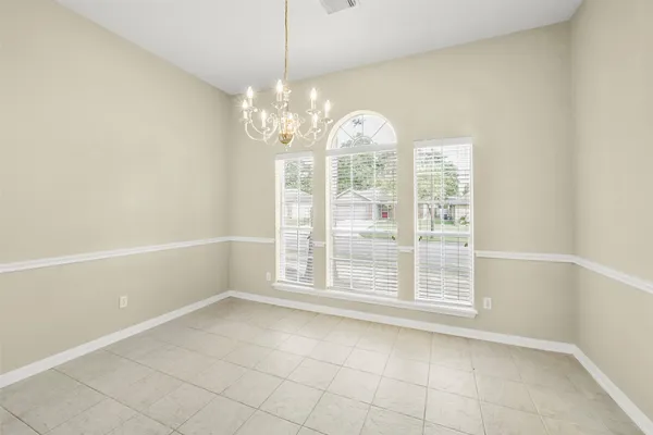 $239,900 | 1748 Hazelwood Street, Conroe, TX 77301