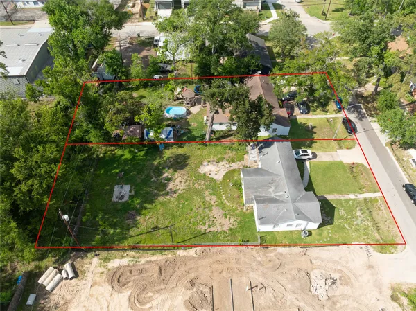 $570,000 | 1421 Caywood Lane, Houston, TX 77055