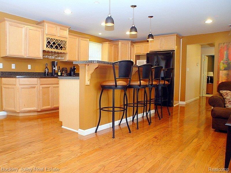 7027 Hartland Road Fenton, MI 48430 - Photo 5 of 18 Built-In Wine Rack.jpg