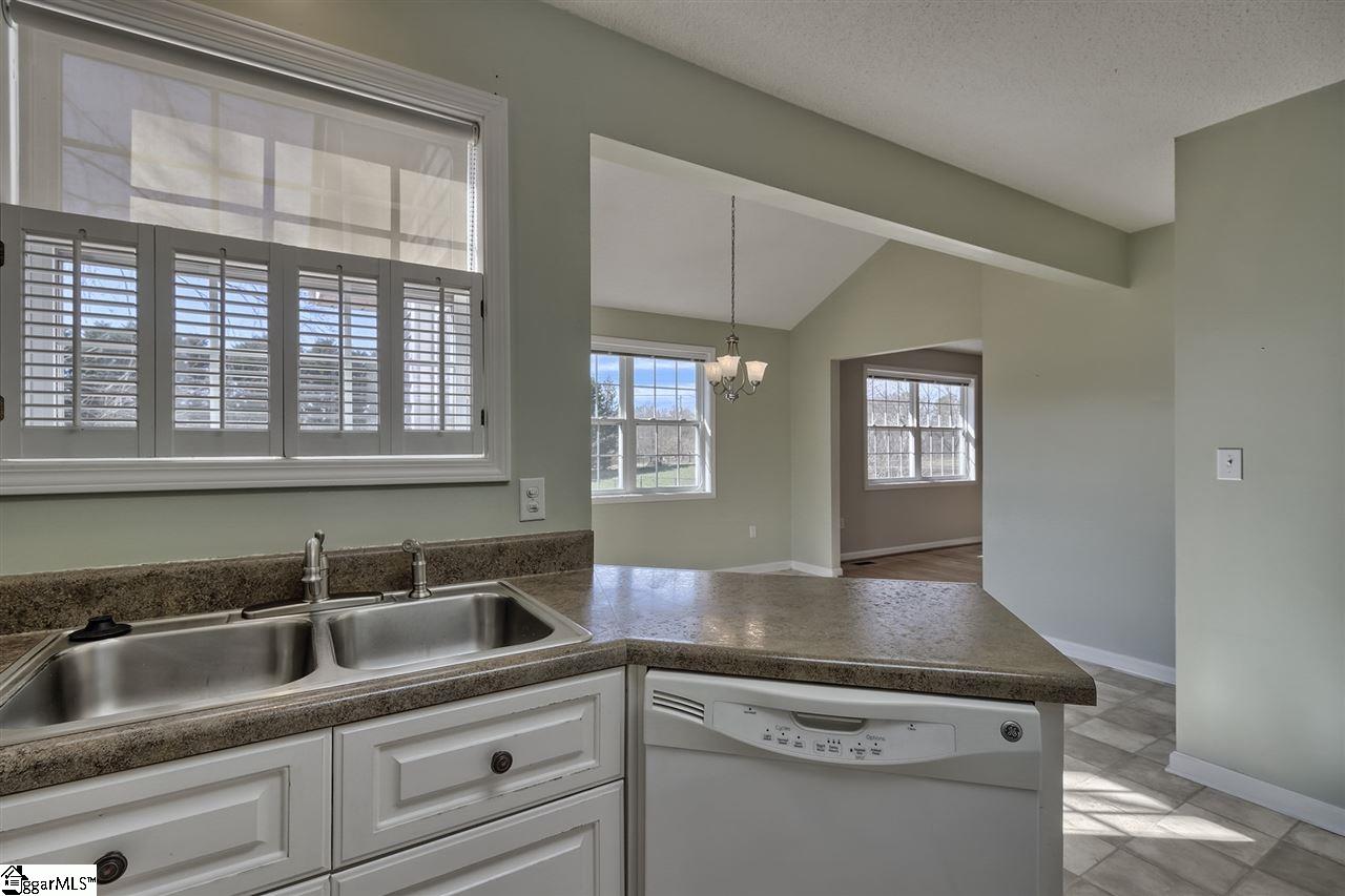 1226 Durham Road Piedmont, SC 29673 - Photo 13 of 29
