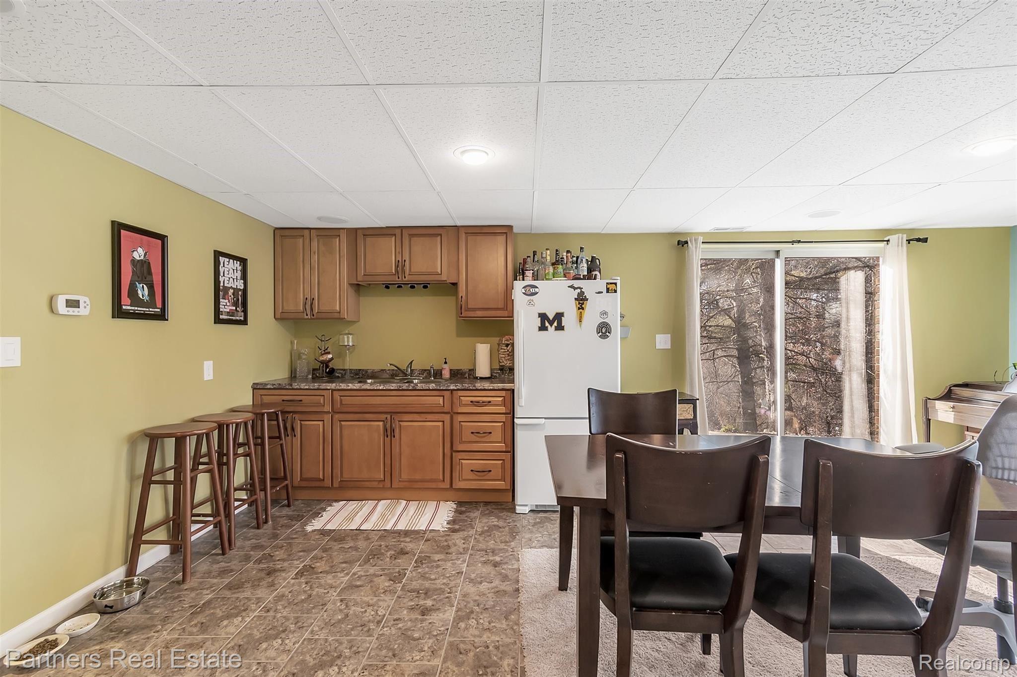 1859 Echo Hills Road Howell, MI 48855 - Photo 45 of 73 47-1859 Echo Hills Rd-windowstill-r.jpg