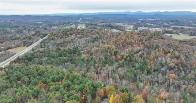 $933,225 | 421 Ferguson Nc 28624, Ferguson, NC 28624