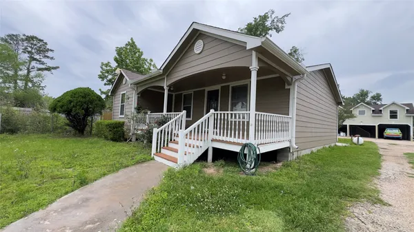 $1,850 | 21253 South Street, New Caney, TX 77357