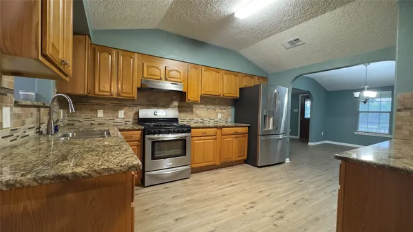 $1,850 | 21253 South Street, New Caney, TX 77357