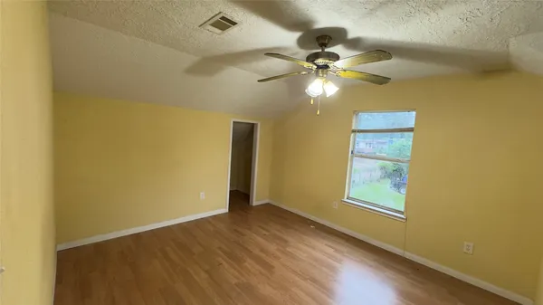 $1,850 | 21253 South Street, New Caney, TX 77357