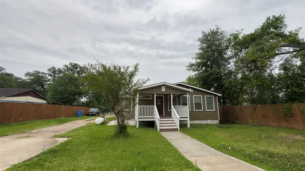 $1,850 | 21253 South Street, New Caney, TX 77357