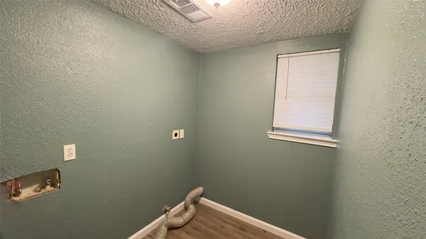 $1,850 | 21253 South Street, New Caney, TX 77357