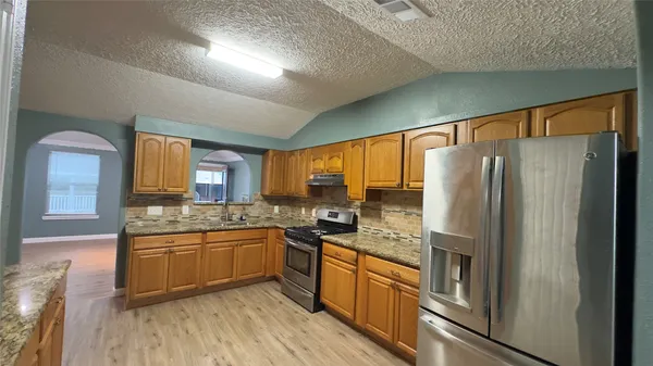 $1,850 | 21253 South Street, New Caney, TX 77357