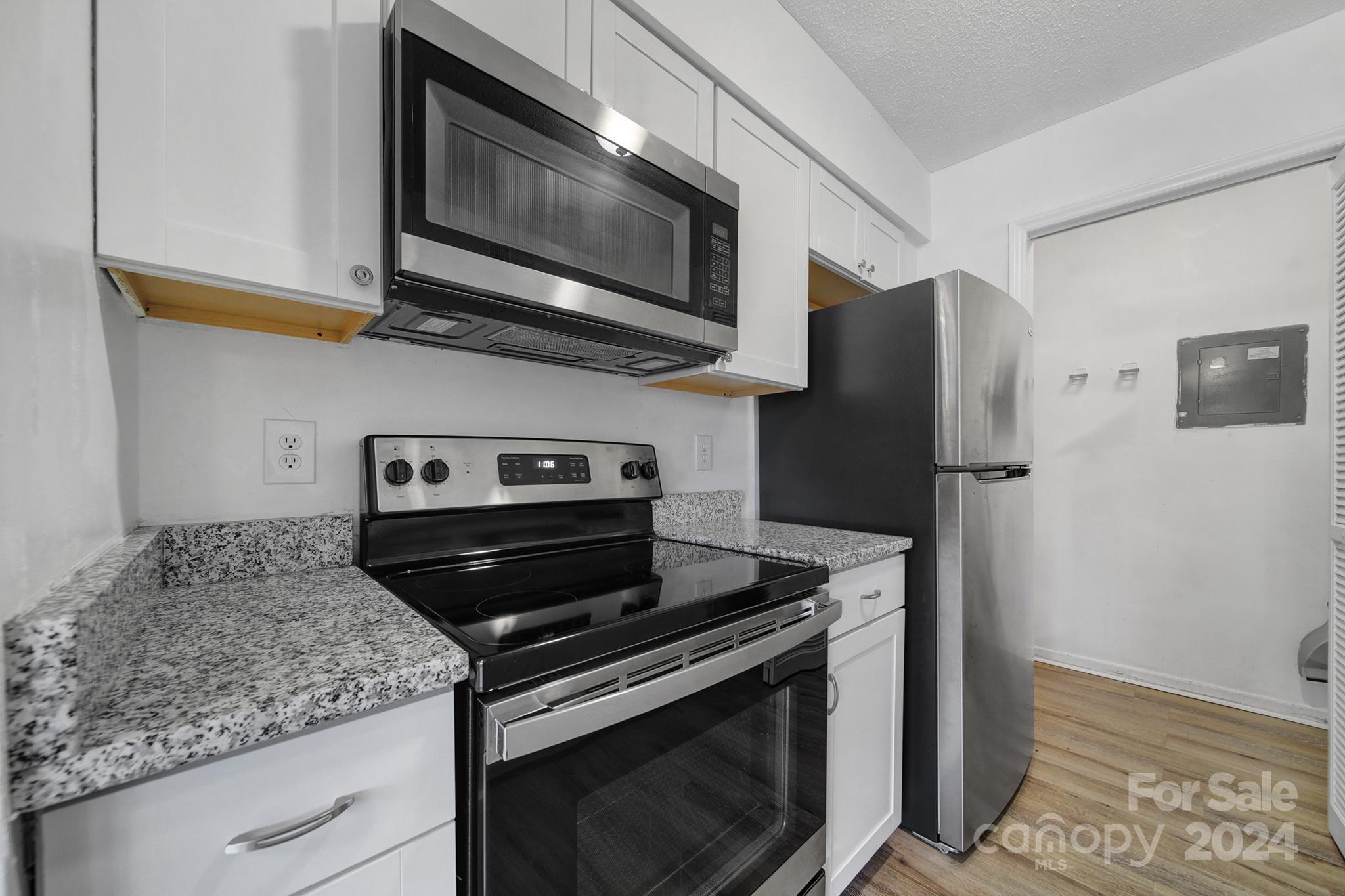 11013 Harrowfield Road Charlotte, NC 28226 - Photo 14 of 34