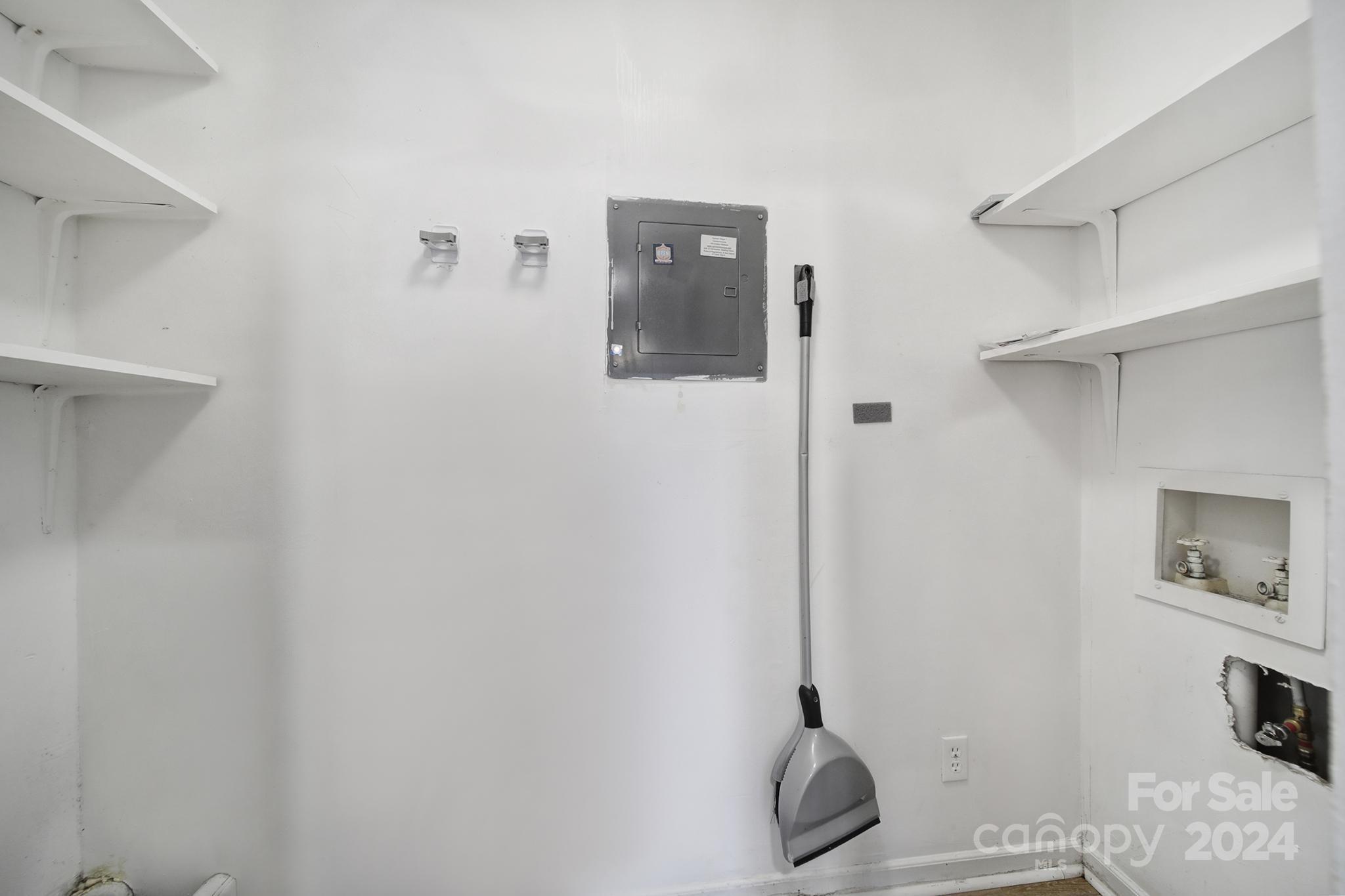 11013 Harrowfield Road Charlotte, NC 28226 - Photo 15 of 34