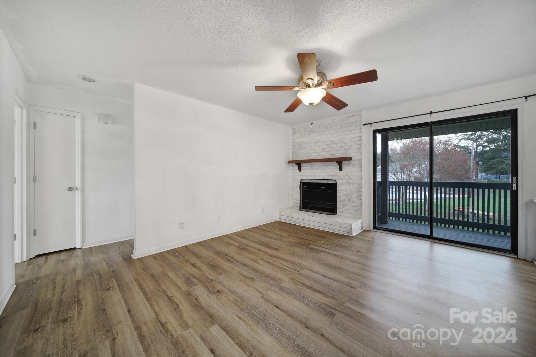 11013 Harrowfield Road Charlotte, NC 28226 - Photo 3 of 34