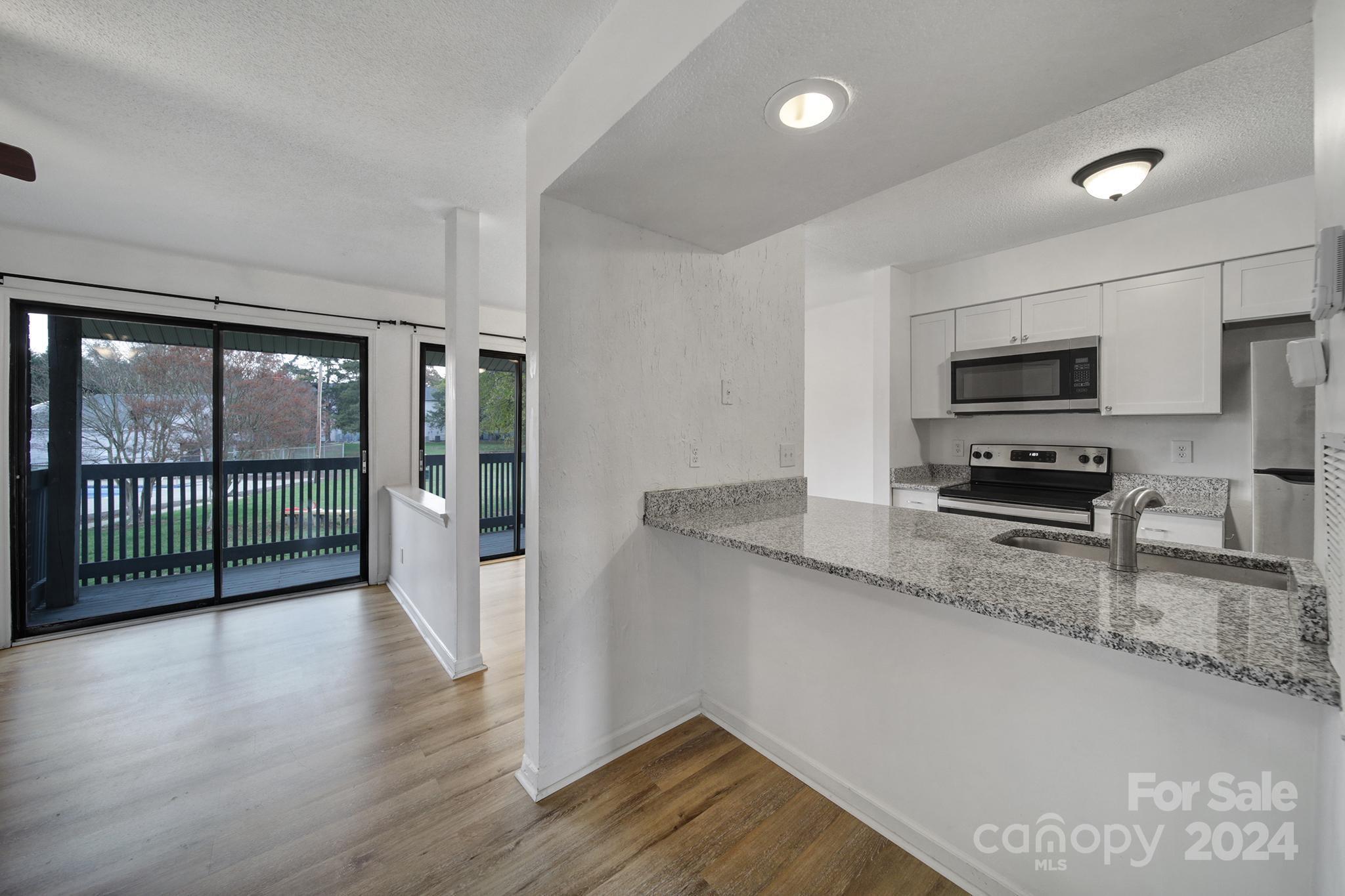 11013 Harrowfield Road Charlotte, NC 28226 - Photo 6 of 34