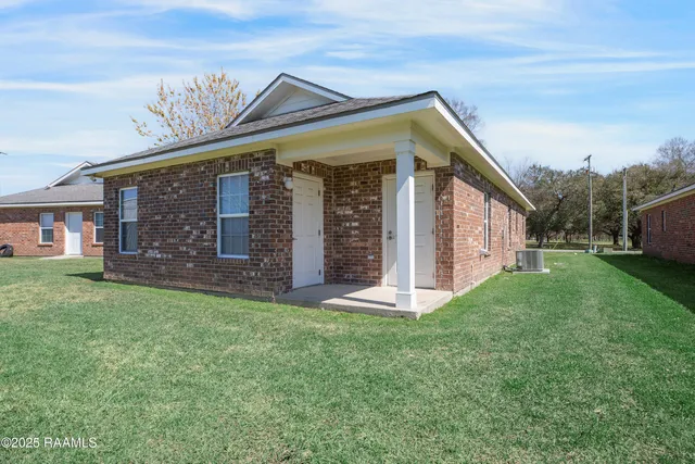 $100,000 | 1012 West End, New Iberia, LA 70560