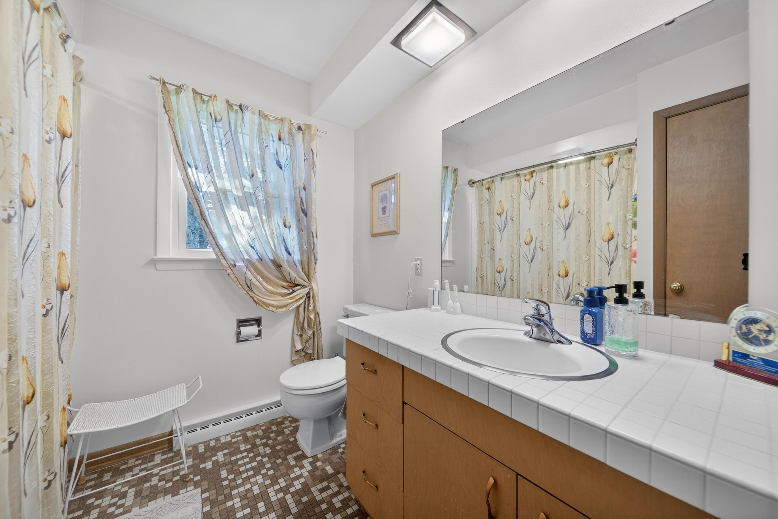 2915 South 16th Street Sheboygan, WI 53081 - Photo 35 of 48 Upstairs Full Bath