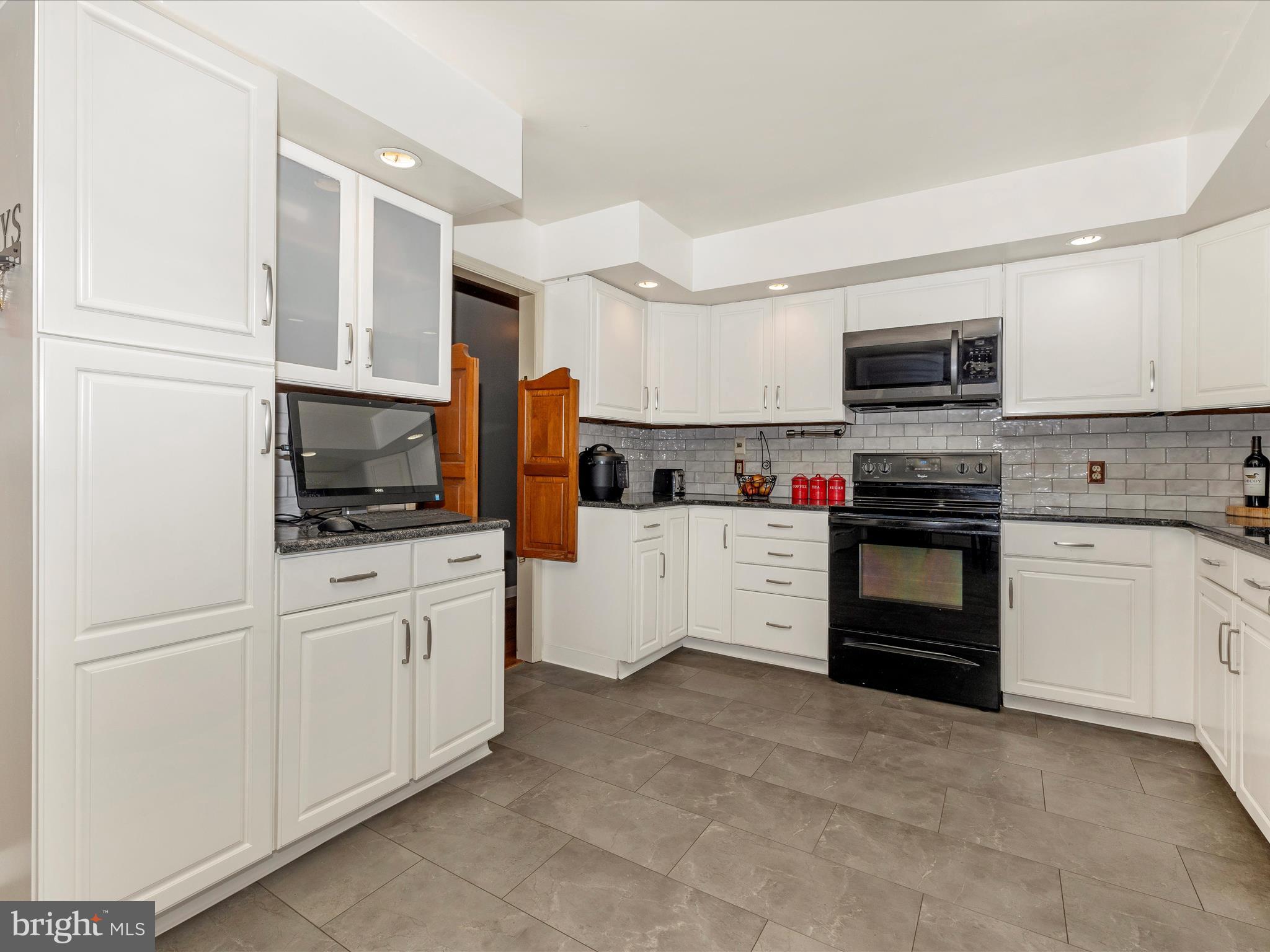 5710 Ridge Road Cascade, MD 21719 - Photo 17 of 54 EK_02910