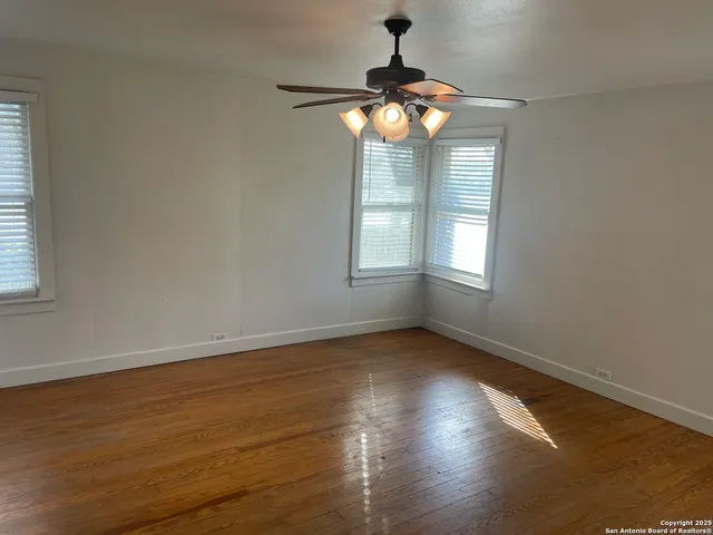 $248,000 | 506 30th Street, Hondo, TX 78861