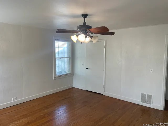 $248,000 | 506 30th Street, Hondo, TX 78861